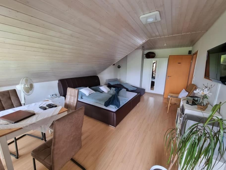פפולנדורף Ferienwohnung Seeblick מראה חיצוני תמונה